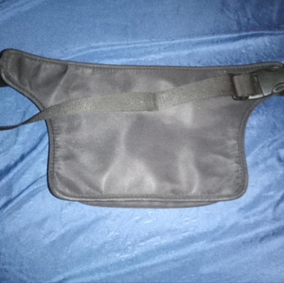 Purse - Picture 2 of 2
